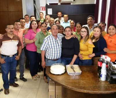 Celebran cumpleaños de Carmen García en SAPAS