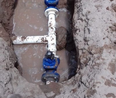 Instalan Válvulas en Red de agua potable en Villa Morelos
